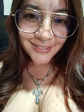 samm_curvy webcam