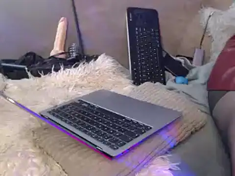 GoddessMonicaAngels webcam