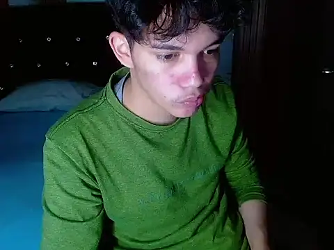 haku_nayro webcam