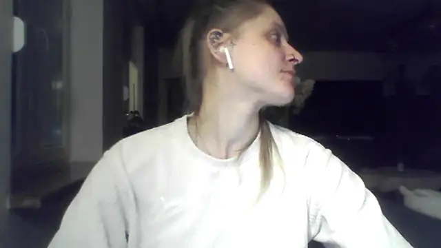 LeaWetGirl
