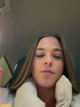 Luna_Lynn