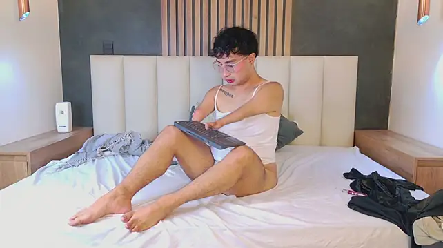 Sam_Velvett webcam