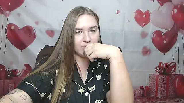 LauraHlot webcam