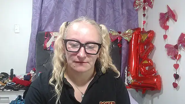 emperabigbootybigass webcam