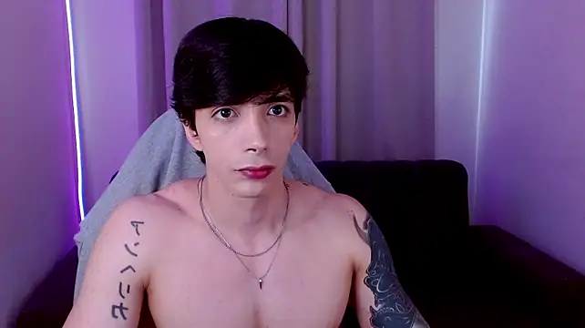 H3ll_B0I webcam