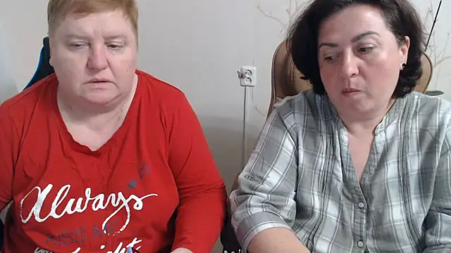 Lindy-Jeanie webcam