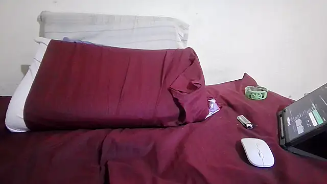 JBond007BBC webcam