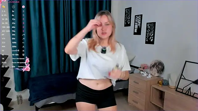 IvonneClaar webcam