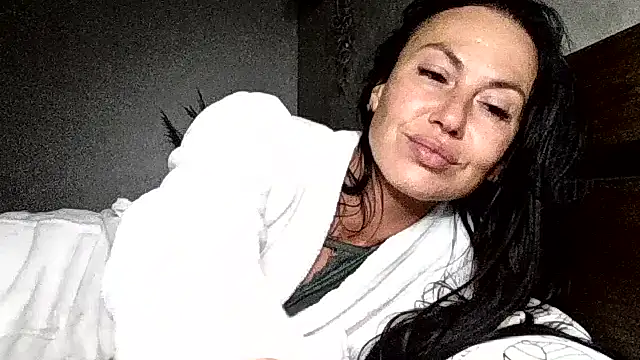 JulianaGold1 webcam