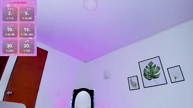 Evelin_Joons webcam
