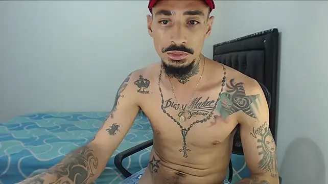 emiliano_hottt webcam