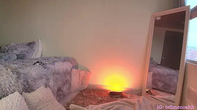 Hairyparadise webcam