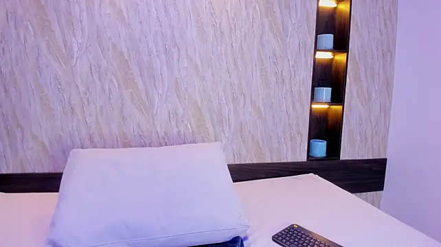 vivi_nash live cam preview