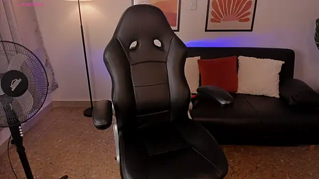 Eva-Millss webcam