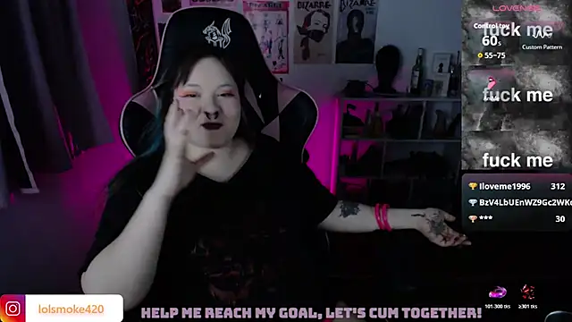 Bdsm_and_fries webcam