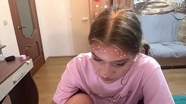 mikasacutie webcam