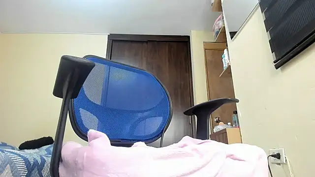 Amy_Walker webcam