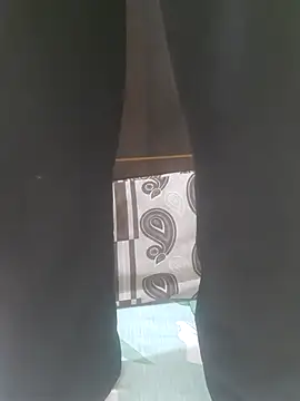 your_tanya5 webcam