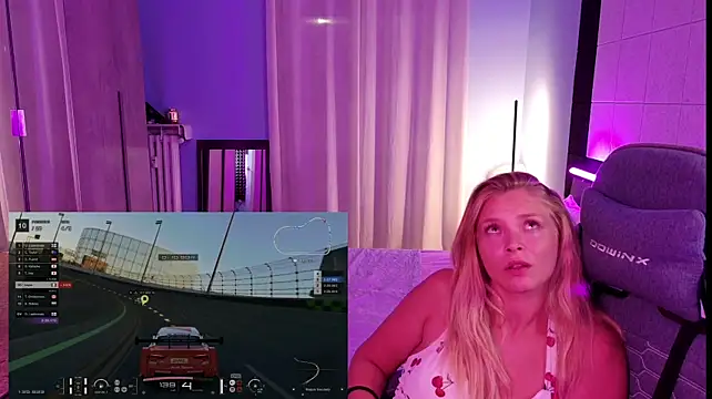 AnastasiaAniess webcam