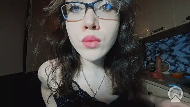 RachelSav webcam