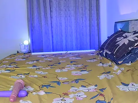 Hottie_Niharika webcam