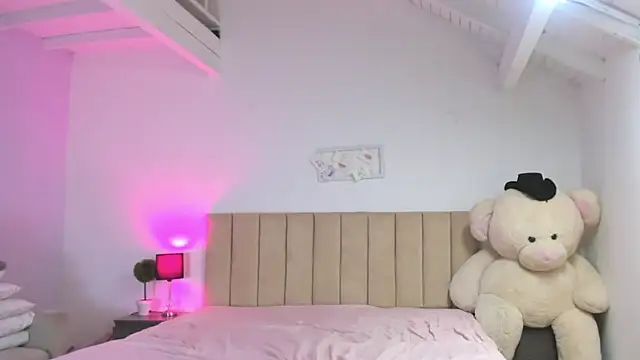 KeylaGomez_ webcam