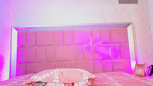 Gisselle_Tomposon webcam