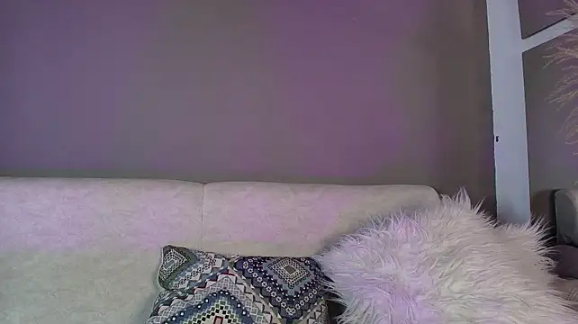 Zoee_8 webcam