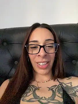DeenaSweet1 webcam