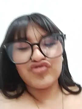 Emily-7 webcam