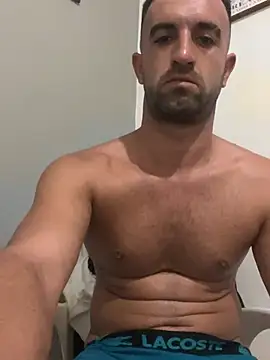 Milkdestroy webcam