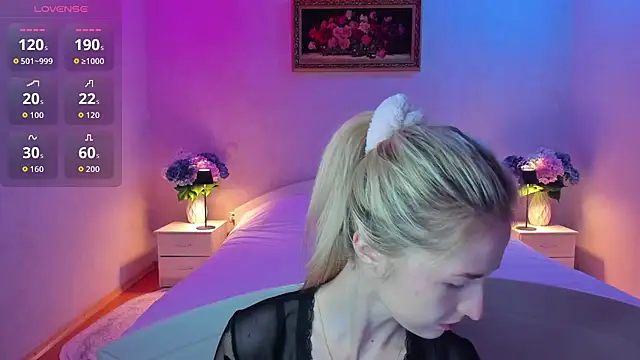 Julie_Blaze webcam