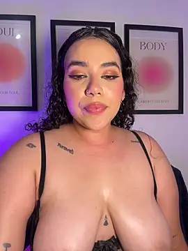 kristen-santos