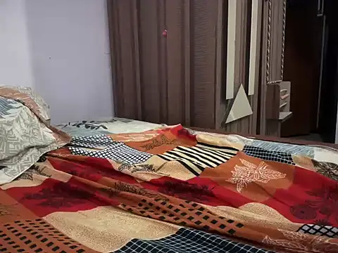 Raaz_5690 live sex cam