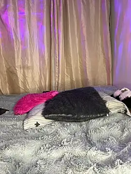 Cataleyasweetbooty live sex cam