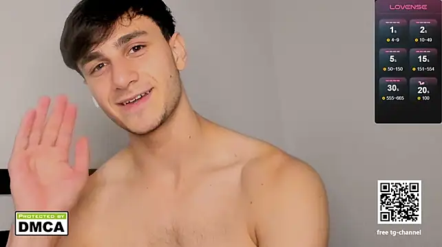 19_david_19 (M twink) - So horny, make me CUM