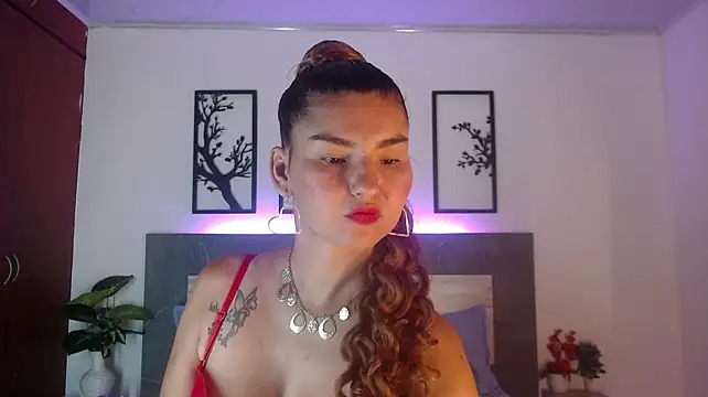 Izzy_rosse_ webcam