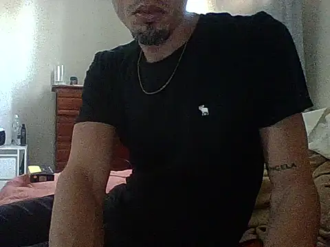 Rosecock69 webcam