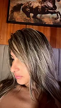 AliceStone19 webcam