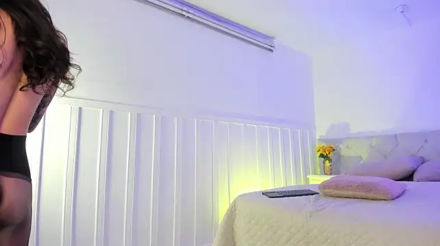 riley_bensongh webcam