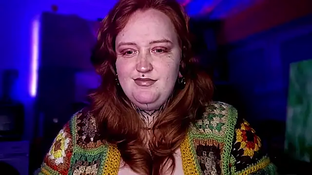 CURVYSAKURA webcam