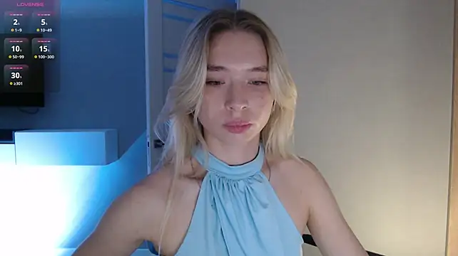 Emily_Hartt webcam