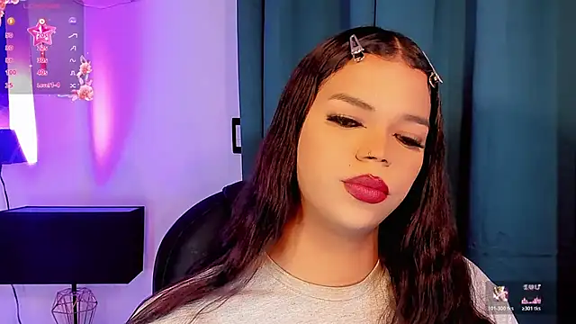 Keira_Fox31