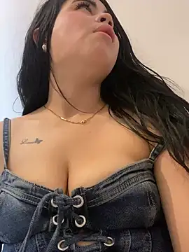 Zoe_Martinezzz webcam
