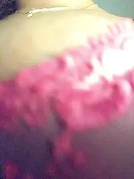Victoria_velvet webcam