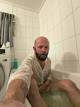 mrmoi1234 (Ask my age) - Cum show in bathtub 💦💦