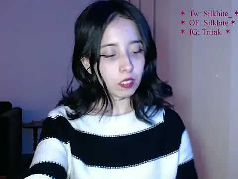 babyluna_8_8 webcam