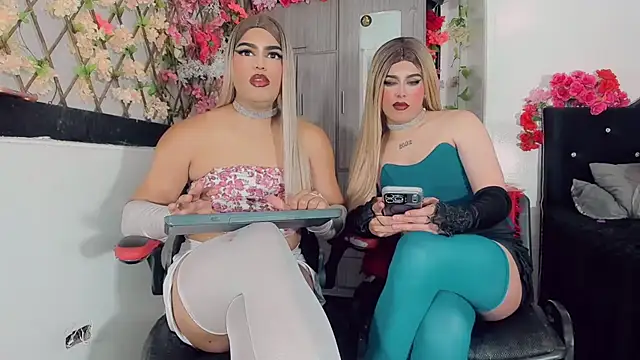 Thiara_veky_ webcam