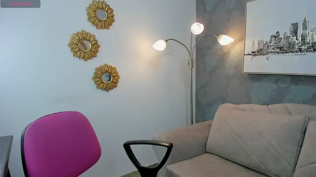 Lucia_Valenden