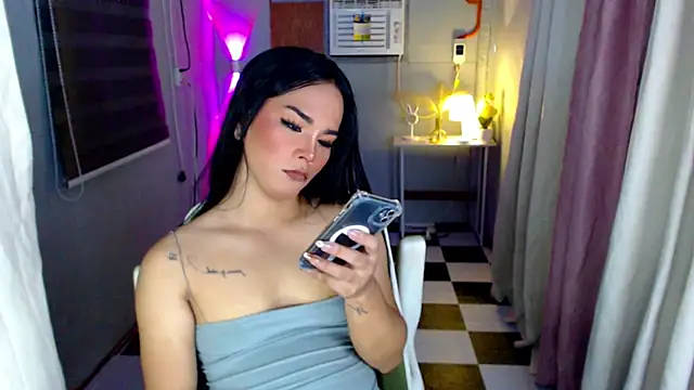 Emilda_Slut webcam